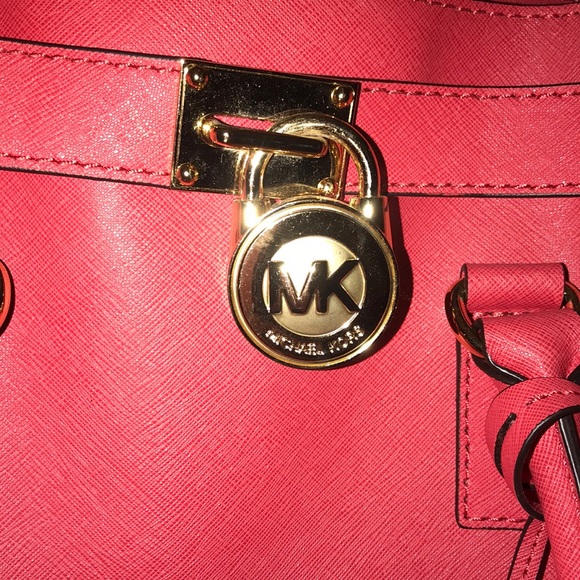 FINAL MARKDOWN!! Large Michael Kors shoulder bag - Picture 3 of 8